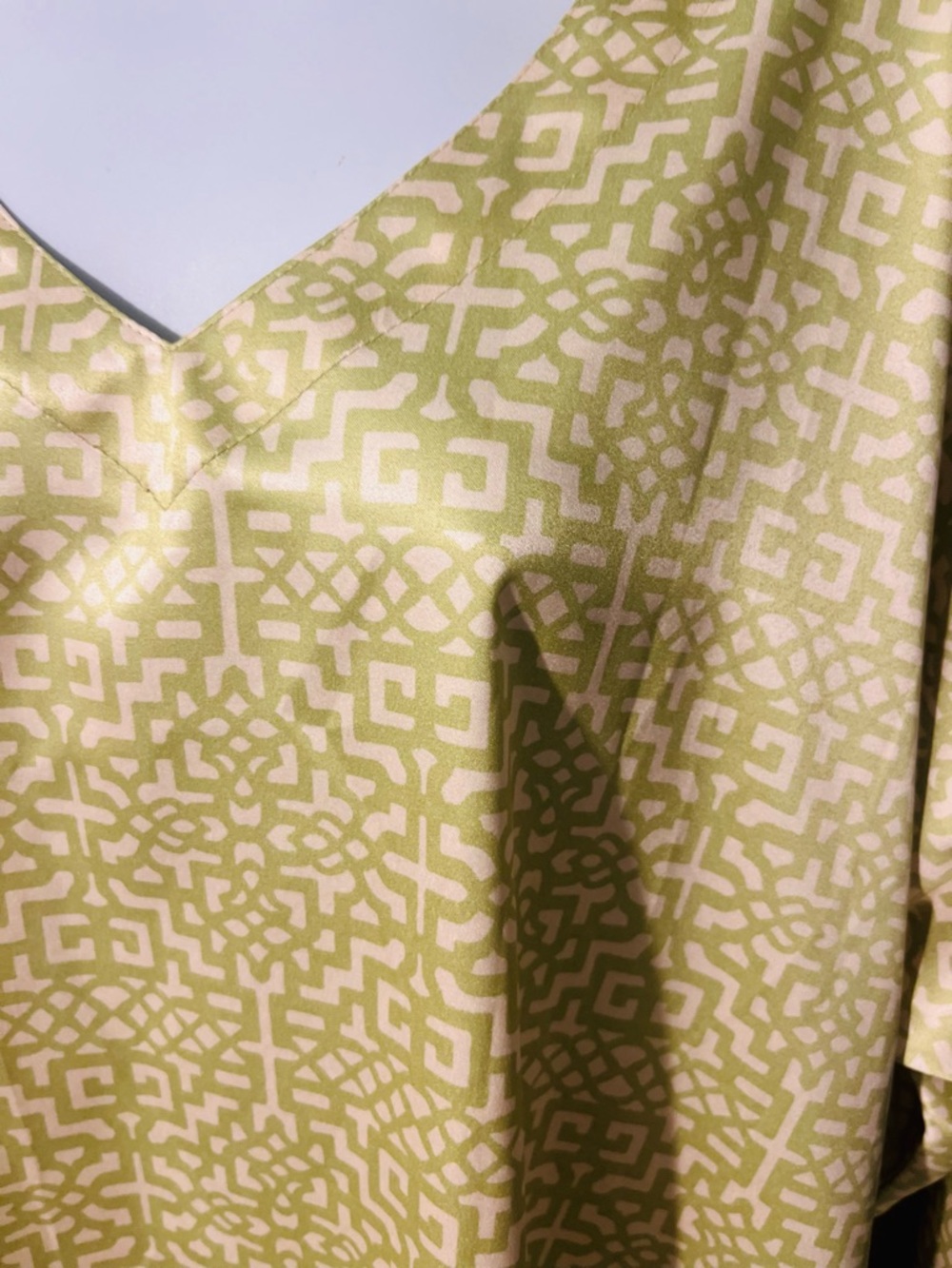 🎉🎉 SATURDAY SPECIAL 🎉🎉Soirée the Label. Lime green satin silk caftan dress-XL - Picture 8 of 16